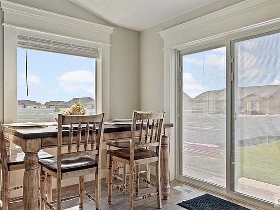 5th image of 3127 N Kodiak Ln