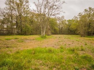650 S 1st St, Ponchatoula, LA 70454