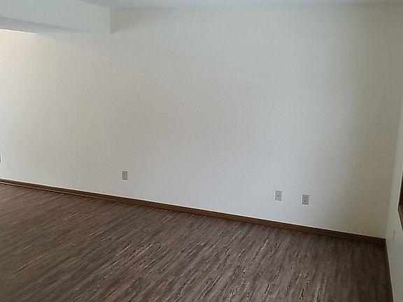 2nd image of 508 N Park Dr