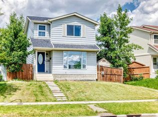 171 Erin Woods Dr SE, Calgary, AB T2B 2V7
