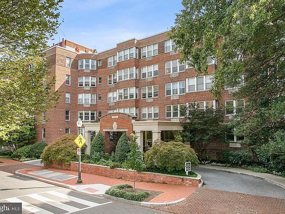 2nd image of 2500 Q St NW APT 411