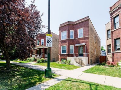 3818 N Central Park Ave, Chicago, IL, 60618
