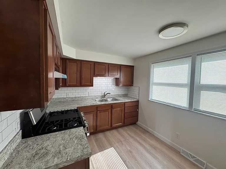 5018 Forest Park Pl #2 — Photo 3