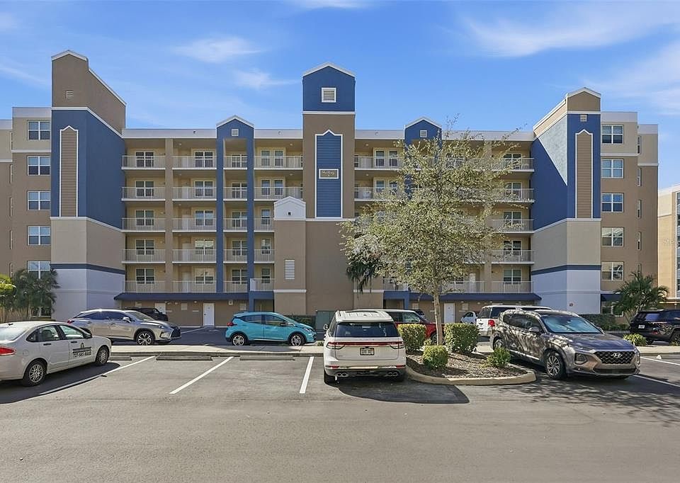 1st image of 960 Starkey Rd #8106