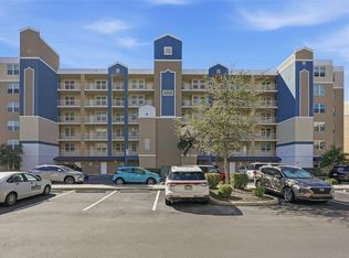 960 Starkey Rd #8106, Largo, FL 33771