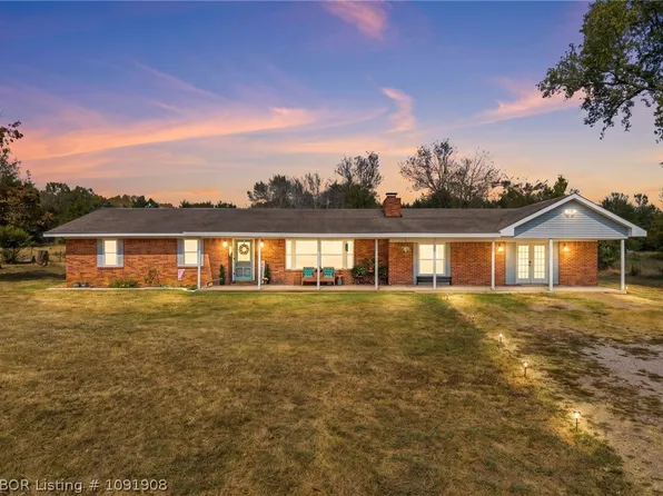 5410 W Graphic Rd, Mountainburg, AR 72946