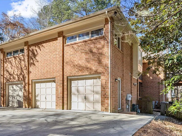 108 Campbell Ln — Photo 34
