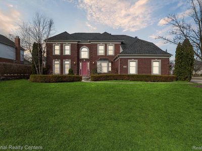 46390 Pinehurst Cir, Northville, MI, 48168