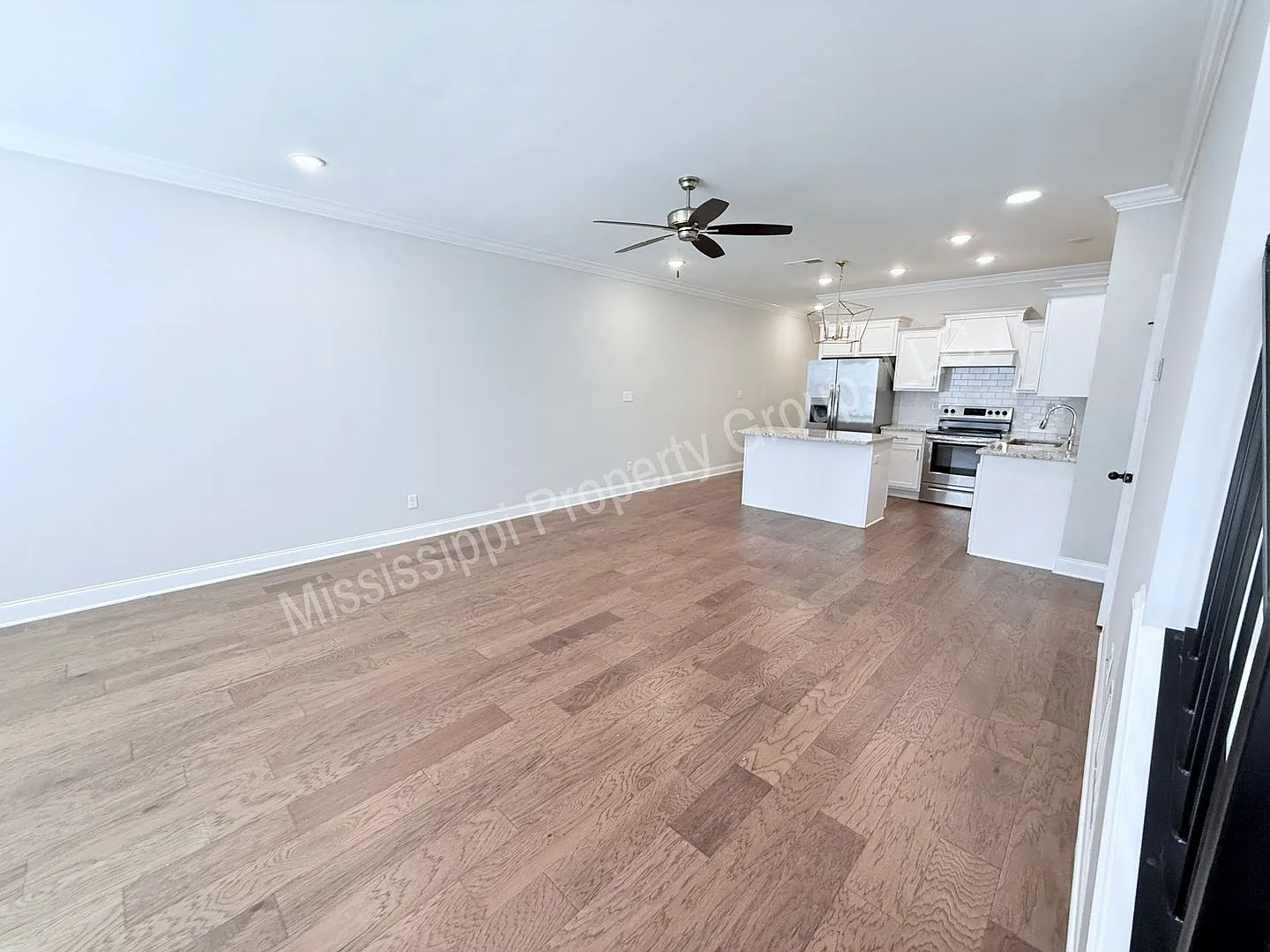 3BR/3.5BA For Rent — Photo 2