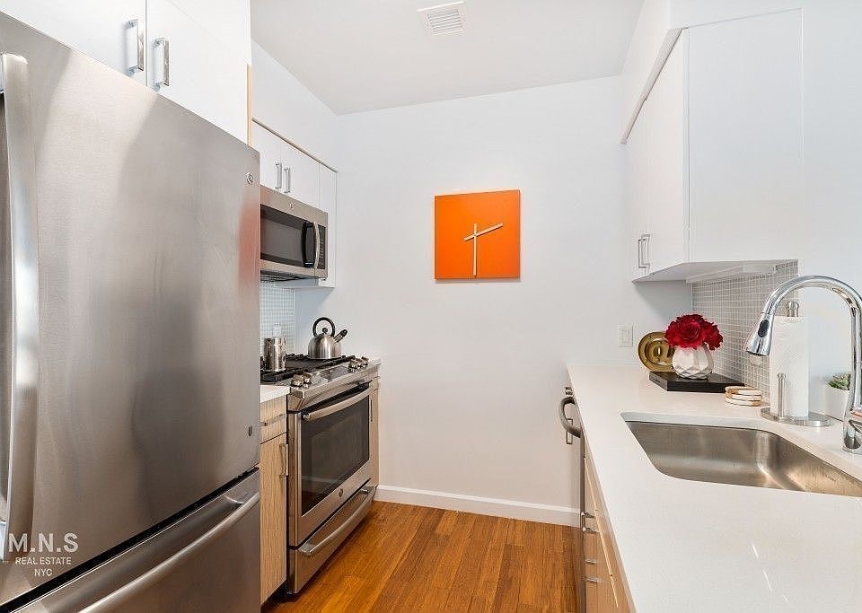 1st image of 1320 Fulton St #501