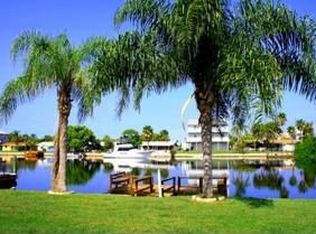 13711 Lagoon Dr, Hudson, FL 34667