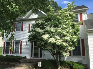 115 Old Coach Rd, Clifton Park, NY 12065