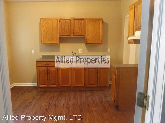 3rd image of 951 Harmon Ave