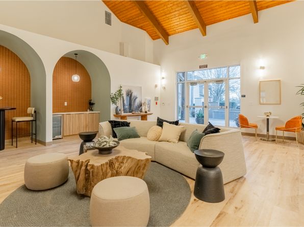 850 Sacramento Ave #820-122