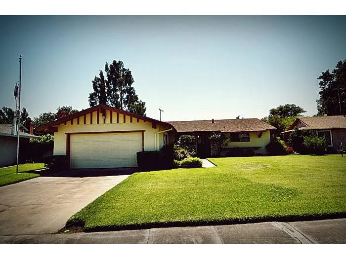 6648 Doreen Way photo 1