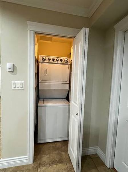 Coquitlam House for rent - 2 Bedrooms — photo 7