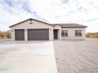 112 Circulo Bolivia, Rio Rico, AZ 85648