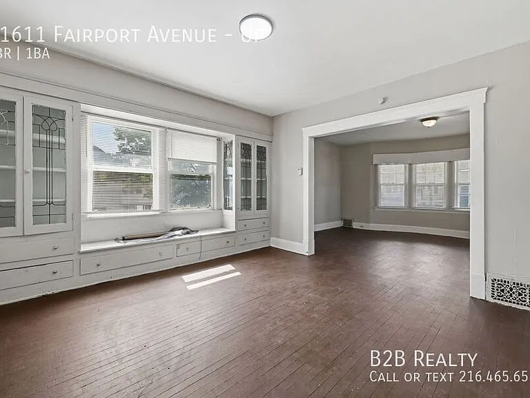 11611 Fairport Ave #UP — Photo 4