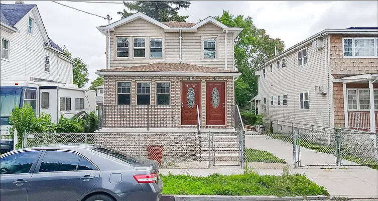 Rented by Compass | media 11