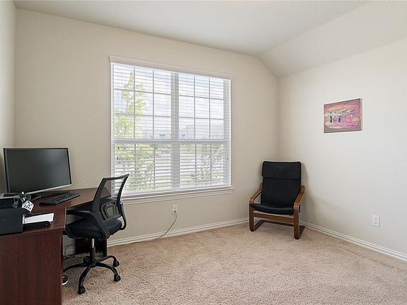 4th image of 200 Copper Canyon Dr