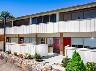 2806 Suncrest Rd APT 3, Pigeon Forge, TN 37863