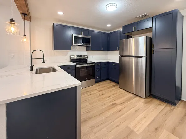 271 Oelkers St, San Antonio, TX 78204