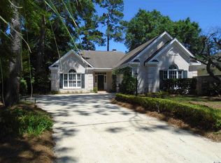 200 Dornock Dr, Pawleys Island, SC 29585