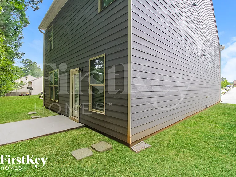 153 Southwind Cir — Photo 15