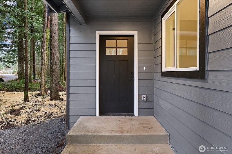 3rd image of 56114 343rd Avenue Ct E