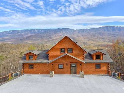 820 Scenic Trl, Gatlinburg, TN, 37738