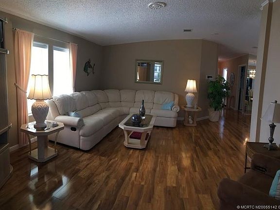 3rd image of 14488 SW Golf Club Dr