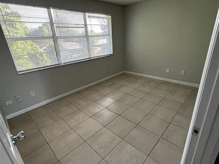 3206 Louisiana Ave — Photo 14