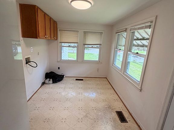 5th image of 46 Langley St