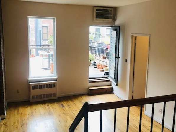 40 West 76th Street image 2 of 8