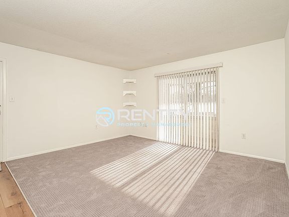4th image of 2205 Sunderland Rd APT 115D