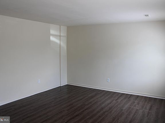 4th image of 5213 Magnolia Pl