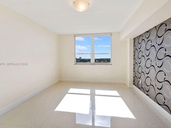 5th image of 3232 SW 22nd St #1702