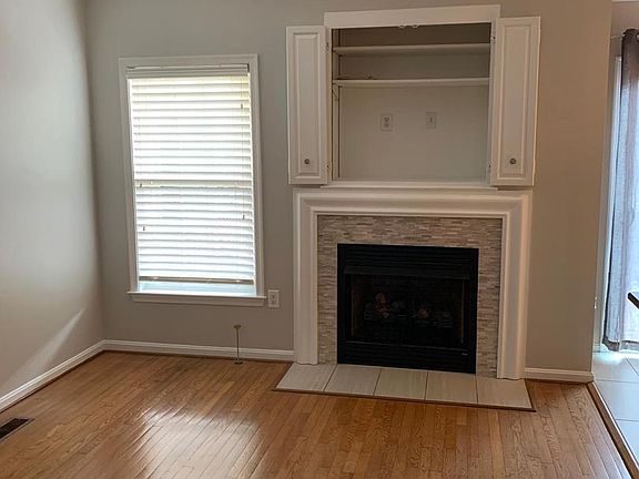 3rd image of 7429 Dunnington Pl