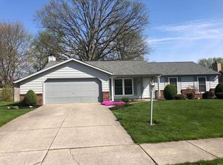 8823 Greenmeadow Dr, New Haven, IN 46774