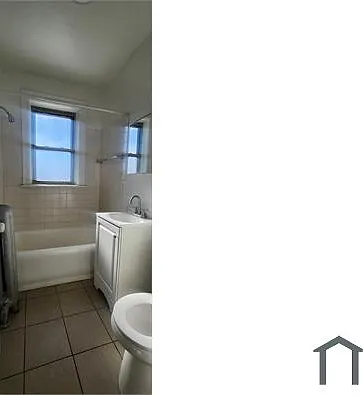 7722 S Jeffery Blvd — Photo 6