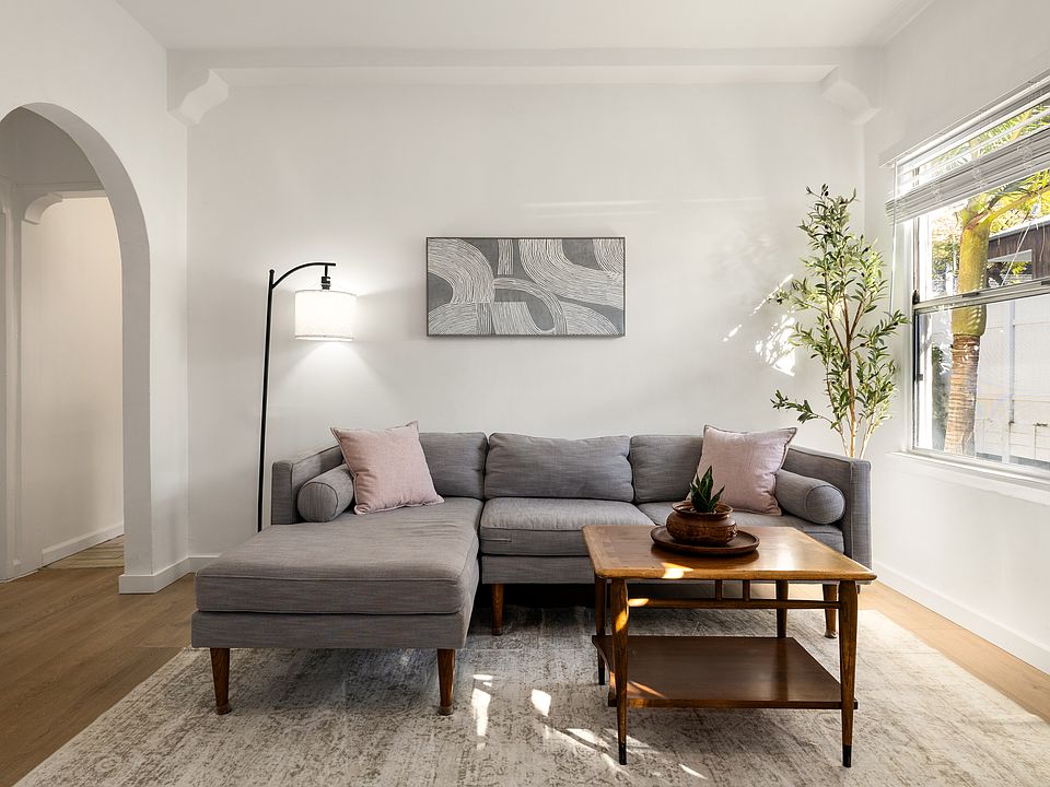 1st image of 1142 Harvard St #2