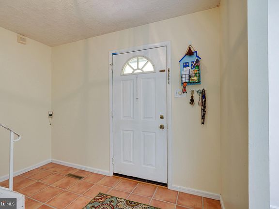 2nd image of 21493 Morris Dr