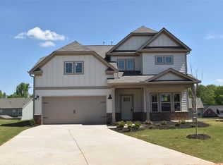 240 Coburg Ct, Boiling Springs, SC 29316