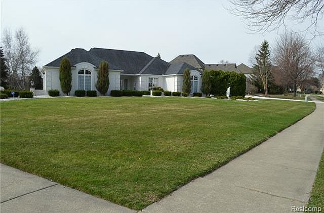 2nd image of 4297 Birch Run Dr