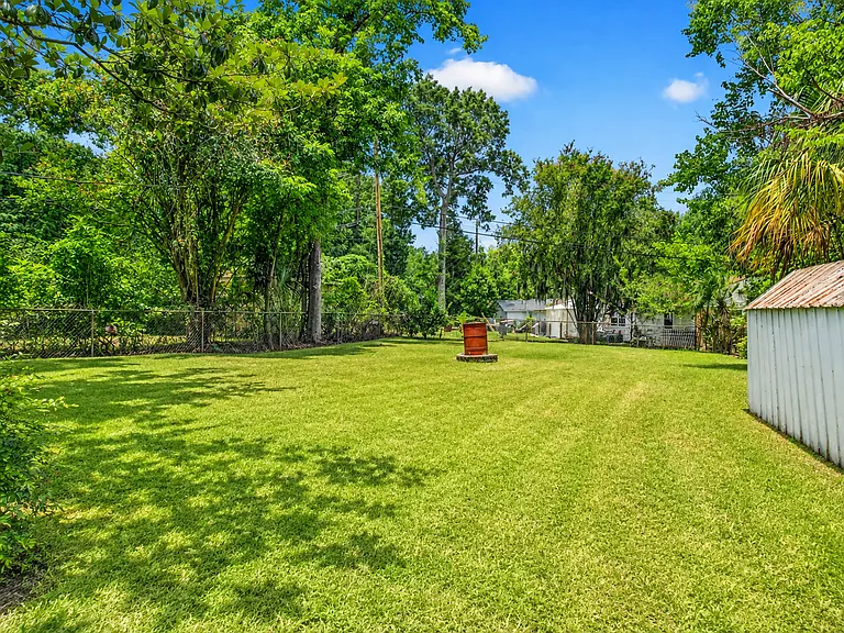 5 Warren Dr — Photo 22