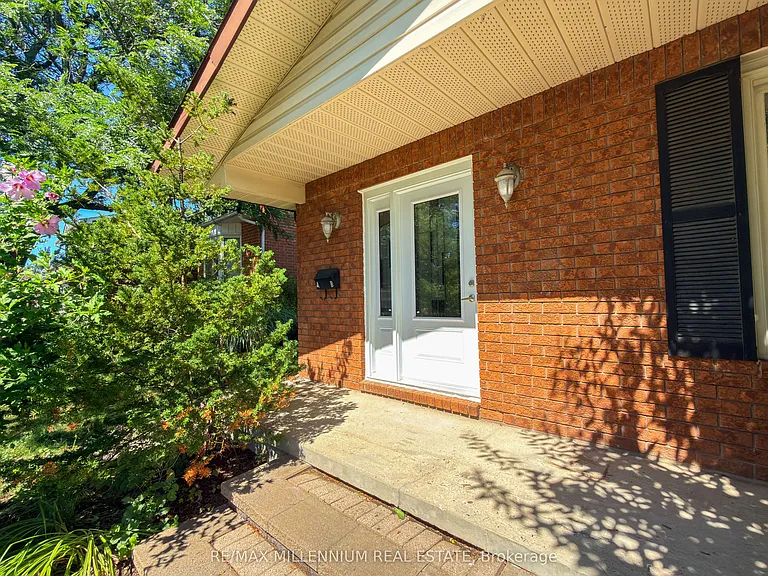 5 Pepler Pl — Photo 2