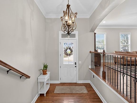 4th image of 278 Trecastle Sq