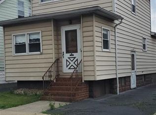 52 Thornall St, Carteret, NJ 07008