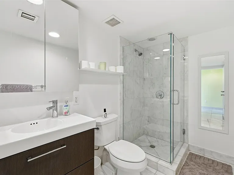 421 Meridian Ave #16 — Photo 27