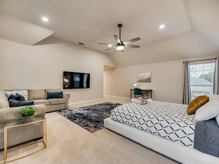 600 Post Oak Dr — Photo 36